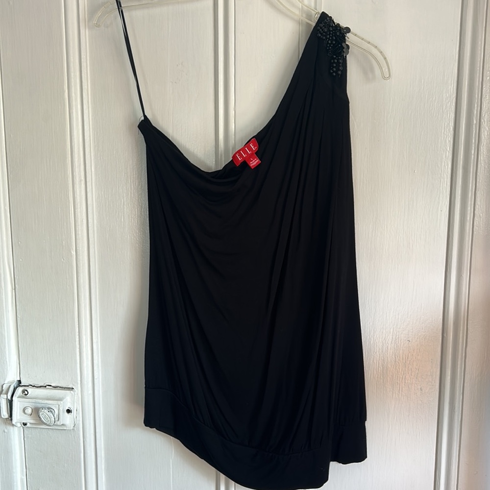 Elle L Womens One Shoulder Black Beaded Blouse, new with tags